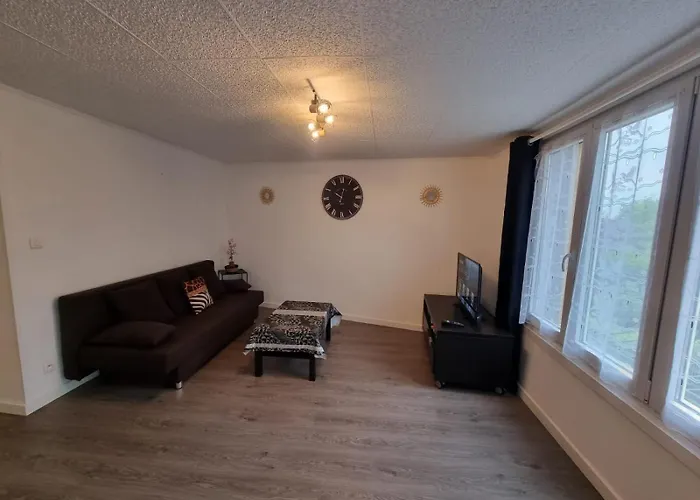 50m2 Centre Netflix Lägenhet *